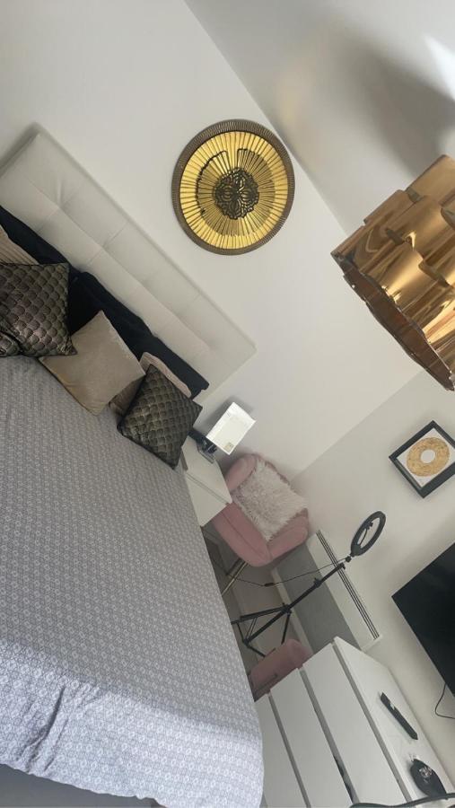 Appartement Jacuzzi Prive Aviñón Exterior foto